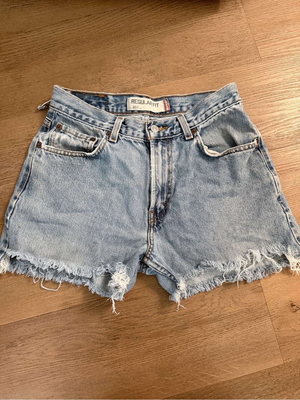Levi 505 Cut Off Denim Shorts Size 30